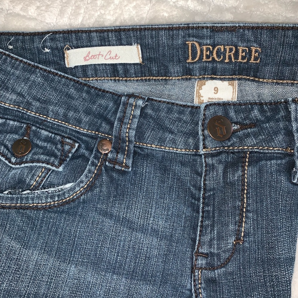 Decree Jeans - Picture 6 of 6